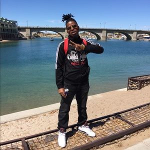 Meet your Posher, Ralpheal